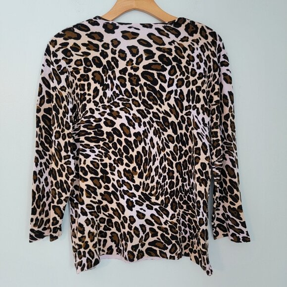 Pierre‎ New York Sz M Animal Print Beaded Light Weight Sweater Top Rayon Blend - Picture 4 of 8